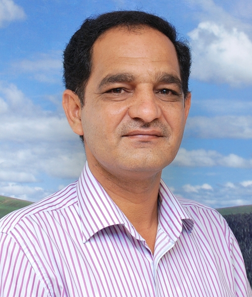 Wajid Ishaque, Visiting Scientist, Soil Science Division, Nuclear Institute for Agriculture and Biology (NIAB), Faisalabad, Pakistan, 2013-2014